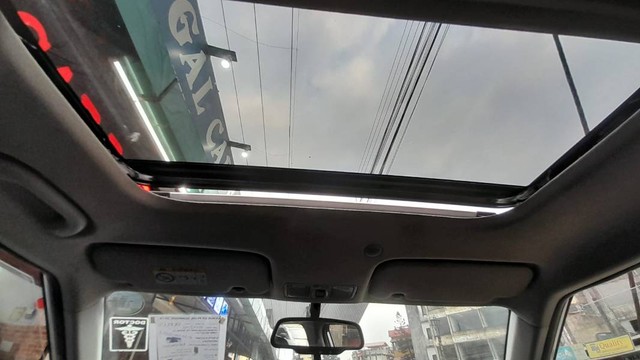 Second-hand 2019 Hyundai Venue SX Plus Turbo DCT BSIV for sale in Siliguri-4