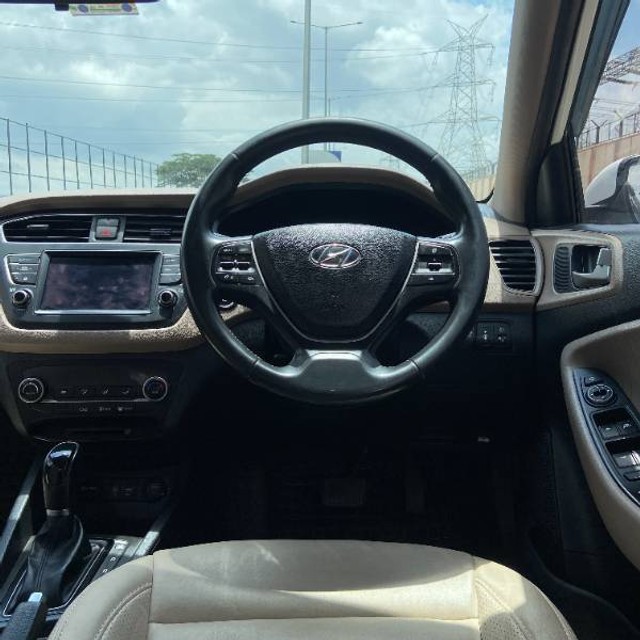 Second-hand 2019 Hyundai i20 Asta Option CVT BSIV for sale in Kengeri-9