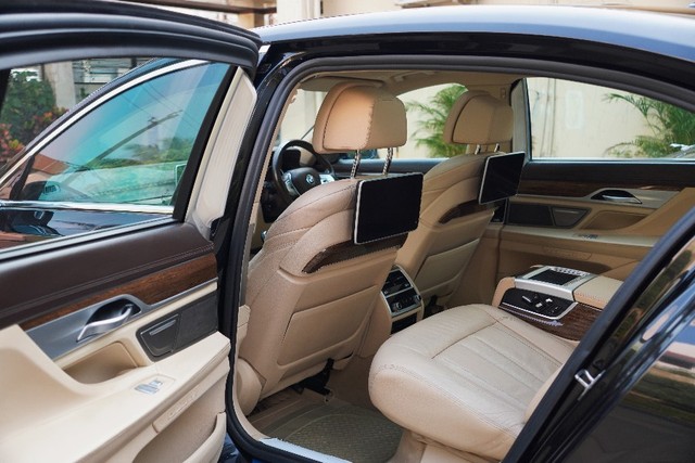 Second-hand 2019 BMW 7 Series 730Ld DPE Signature for sale in Raipur-7