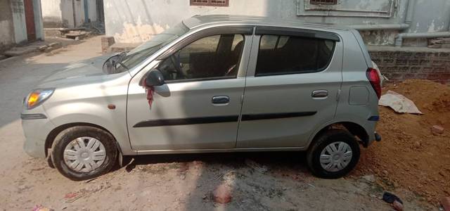 https://images10.gaadi.com/usedgaadi-sellcar/UsedCar/a640768e-35c7-4646-b5be-86e1c514bf94/868c284a-ae91-4efa-a063-6f3731fb256c.jpg?imwidth=6401