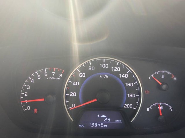 Second-hand 2015 Hyundai i10 Magna 1.1L for sale in Lucknow-3