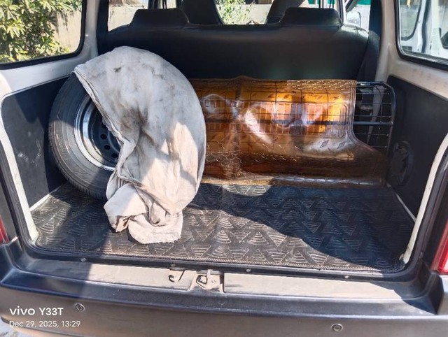 Second-hand 2019 Maruti Eeco CNG 5 Seater AC BSIV for sale in Vadodara-7