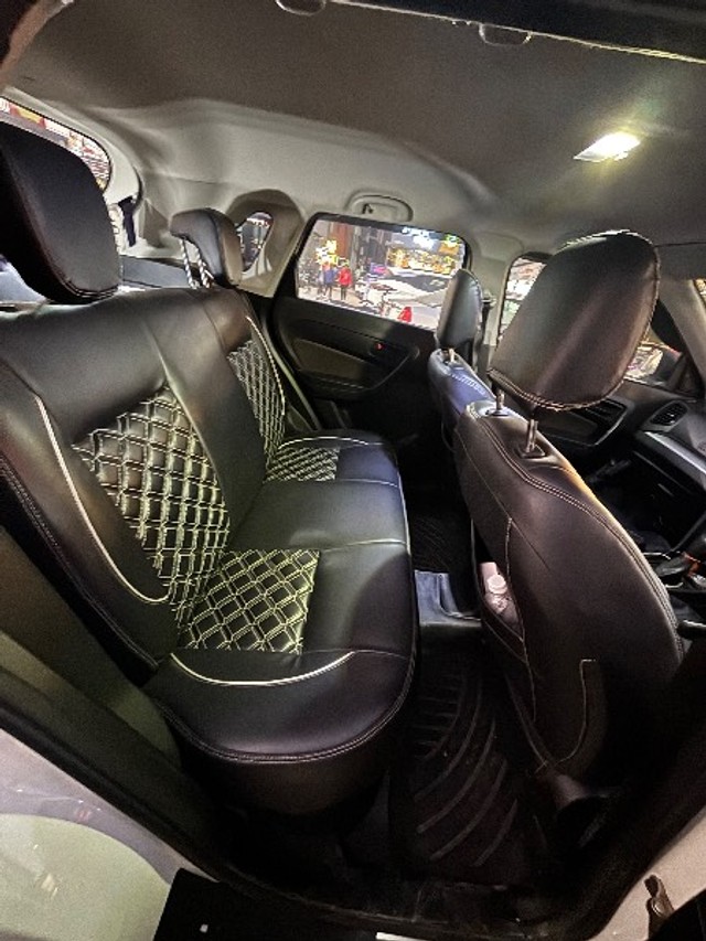 Second-hand 2022 Toyota Urban cruiser Mid AT for sale in Pune-7