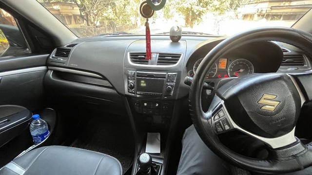 Second-hand 2014 Maruti Swift ZXI BSIV for sale in Jamshedpur-4