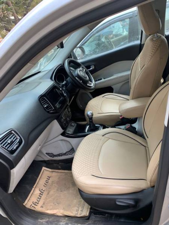Second-hand 2017 Jeep Compass 2.0 Limited for sale in Ahmedabad-8