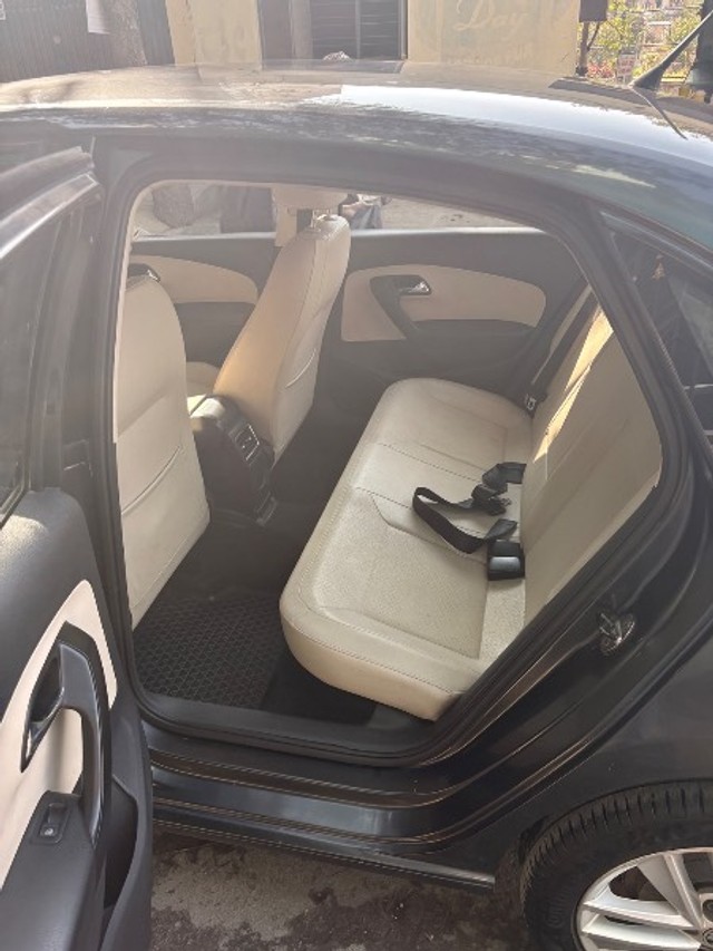 Second-hand 2017 Skoda Rapid 1.5 TDI AT Style BSIV for sale in Bangalore-5