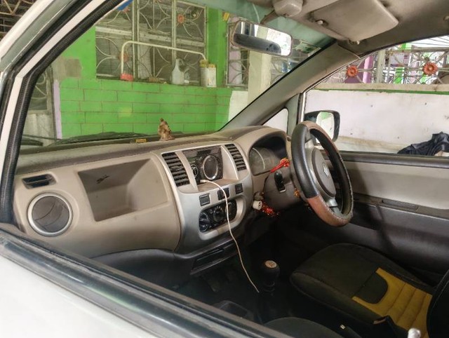 Maruti Suzuki Zen Estilo VXI BSIV Second-hand 2011 Maruti Suzuki Zen Estilo VXI BSIV for sale in Balasore-3