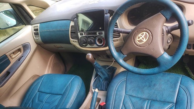 Second-hand 2012 Toyota Innova 2.5 G1 BSIV for sale in Jamshedpur-8