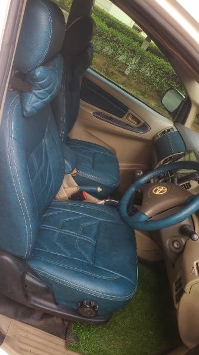 Second-hand 2012 Toyota Innova 2.5 G1 BSIV for sale in Jamshedpur-7