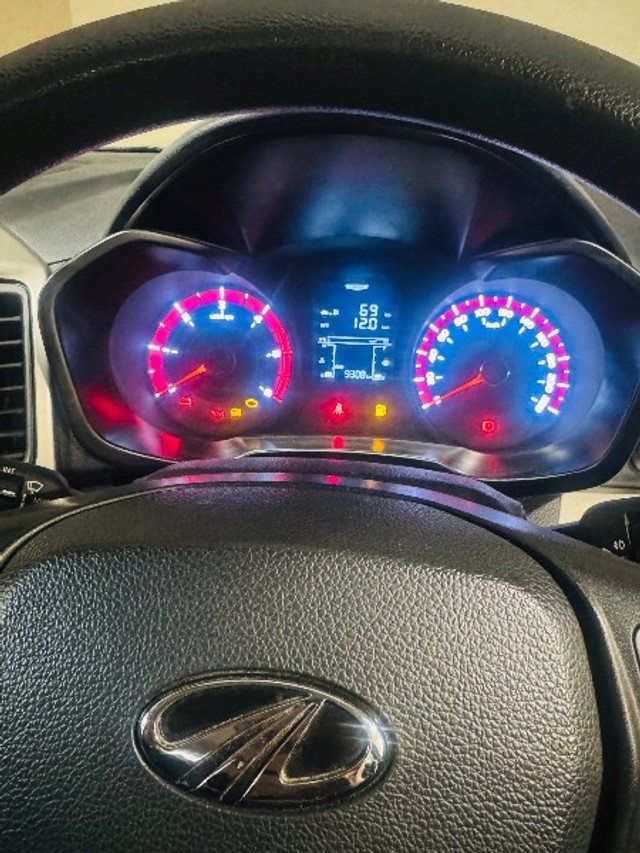 Second-hand 2019 Mahindra XUV300 W6 Diesel BSIV for sale in New Delhi-1