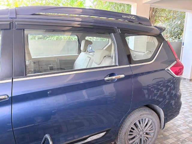 Second-hand 2021 Maruti Ertiga ZXI AT for sale in Bangalore-3