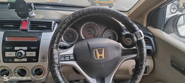 Second-hand 2010 Honda City 1.5 S MT for sale in Ahmedabad-6