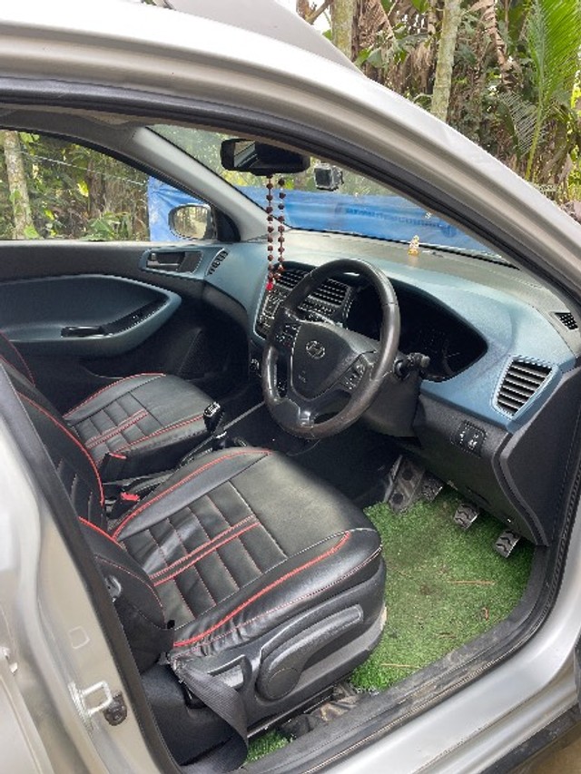 Second-hand 2015 Hyundai i20 Active 1.4 SX for sale in Nagaon-5