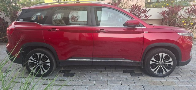 Second-hand 2023 MG Hector Sharp Diesel MT for sale in Ernakulam-1