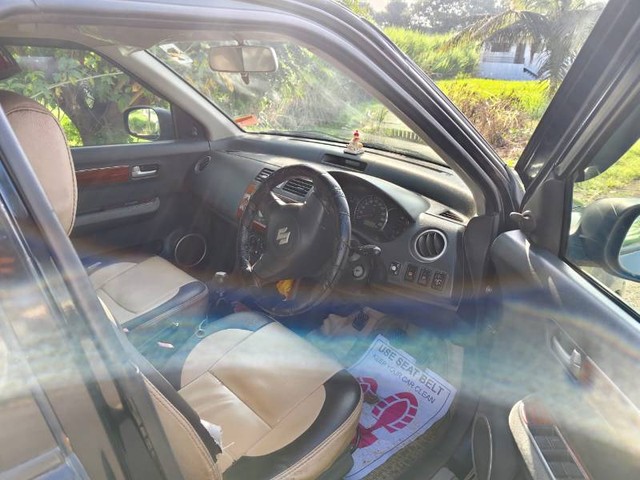 Second-hand 2011 Maruti Suzuki Swift Dzire 1.2 Vxi BSIV for sale in Satara-1