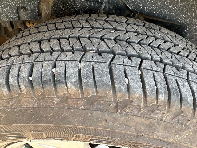 Second-hand 2015 Mahindra XUV500 R W10 FWD for sale in Hassan-4