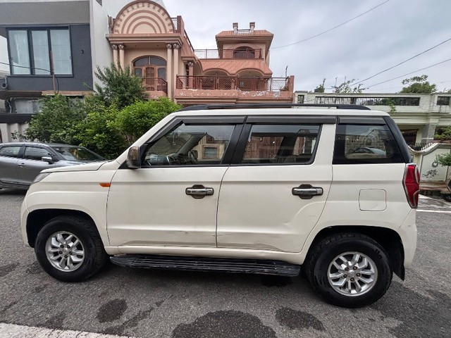 Second-hand 2016 Mahindra TUV 300 T8 for sale in Bhiwani-2