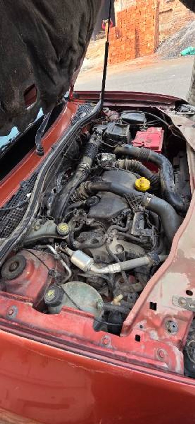 Second-hand 2016 Renault Duster 110PS Diesel RxZ AMT for sale in Noida-6