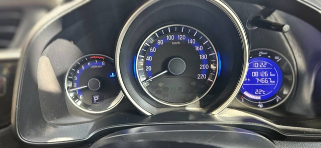 Honda Jazz 1.2 V AT i VTEC Second-hand 2016 Honda Jazz 1.2 V AT i VTEC for sale in Bangalore-6