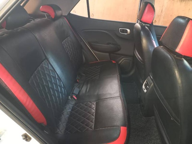 Second-hand 2021 Hyundai Venue S Plus for sale in Karaikudi-4