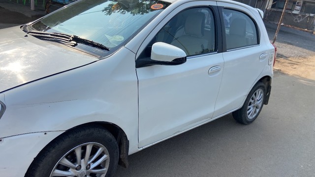 Toyota Etios Liva VXD Second-hand 2014 Toyota Etios Liva VXD for sale in Khammam-3