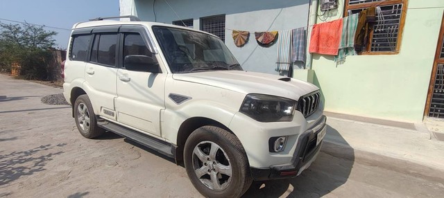 Second-hand 2018 Mahindra Scorpio S11 BSIV for sale in Sagar-5