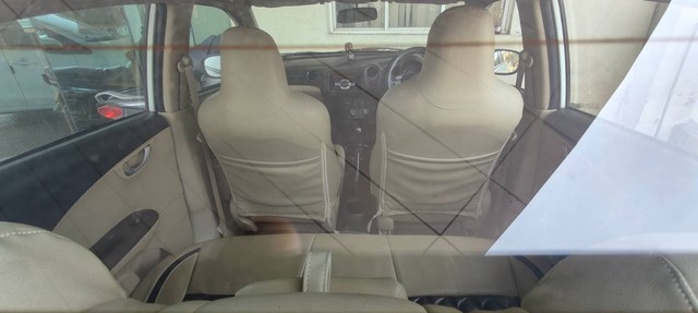 Honda Amaze VX i-DTEC Second-hand 2013 Honda Amaze VX i-DTEC for sale in Dhuri-6