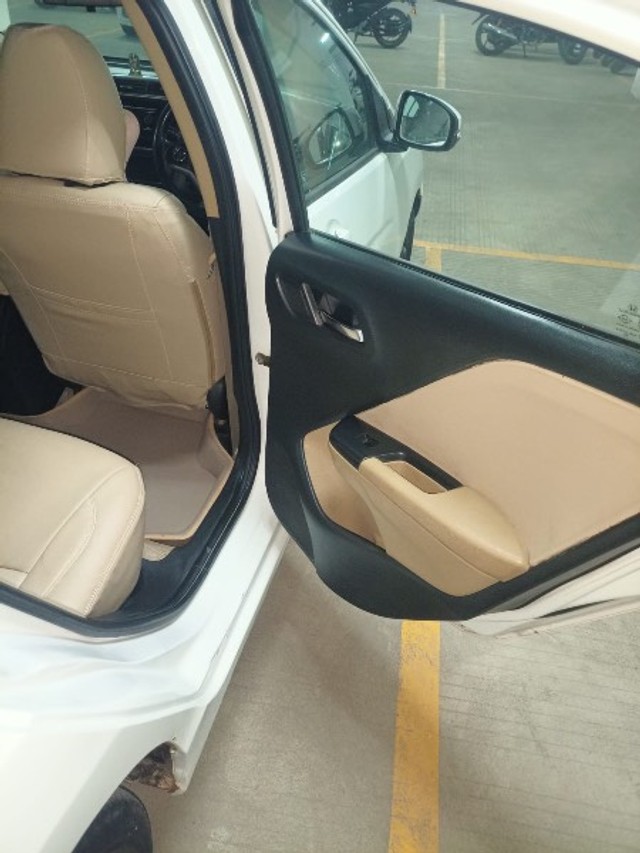 Second-hand 2017 Honda City i DTec SV for sale in Rajkot-8