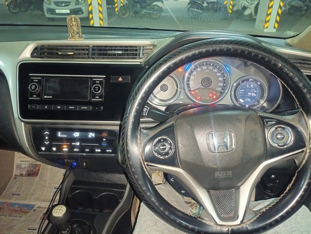 Second-hand 2017 Honda City i DTec SV for sale in Rajkot-7