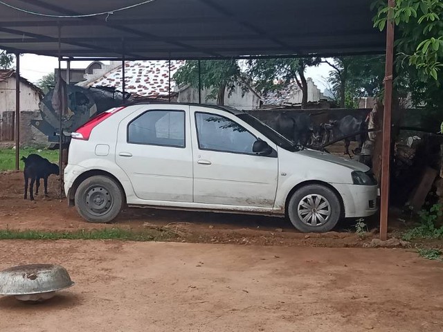 Second-hand 2014 Mahindra Verito 1.5 D4 BSIV for sale in Dungarpur-8