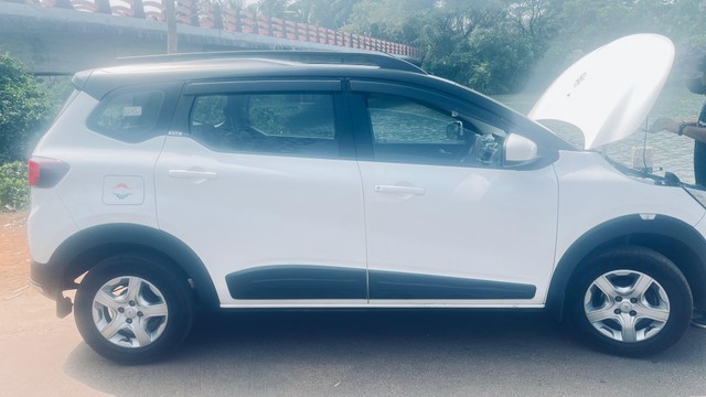 Second-hand 2020 Renault Triber RXZ BSIV for sale in Kannur-1