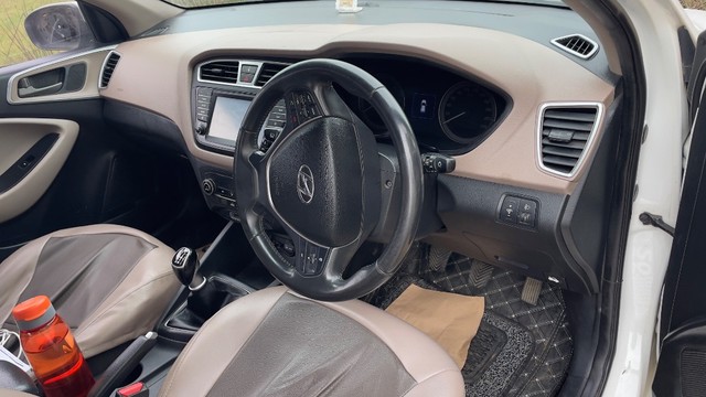 Second-hand 2017 Hyundai i20 Asta Option 1.4 CRDi for sale in Nagapattinam-7