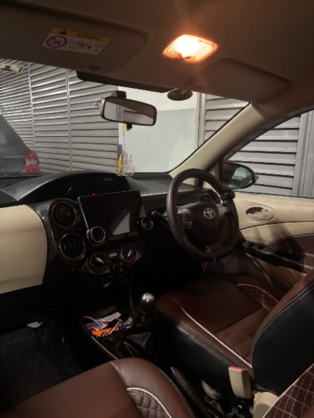 Second-hand 2017 Toyota Etios 1.4 VXD for sale in Gurgaon-4