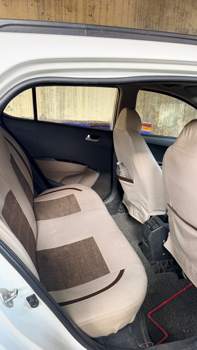 Second-hand 2015 Hyundai i10 Sportz 1.1L for sale in Kota-2