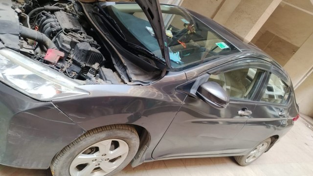 Second-hand 2016 Honda City i VTEC VX for sale in Vasai-6