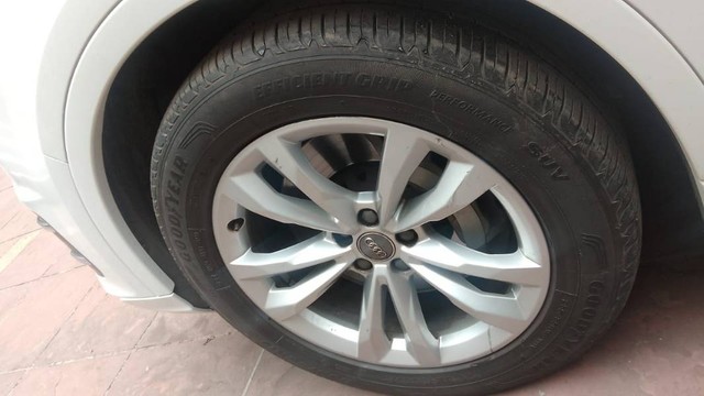 Audi Q7 45 TDI Quattro Technology Second-hand 2019 Audi Q7 45 TDI Quattro Technology for sale in Chandigarh-2