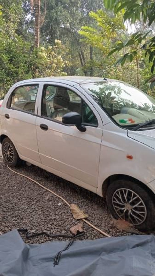 Second-hand 2010 Chevrolet Spark 1.0 for sale in Pathanamthitta-1