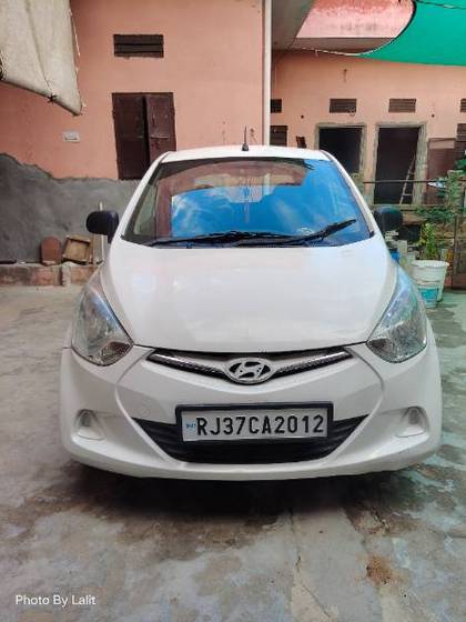 Hyundai EON Magna Optional Hyundai EON Magna Optional