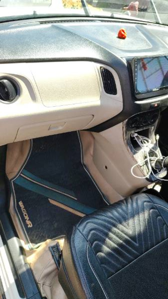 Second-hand 2020 Maruti Wagon R VXI for sale in Khargone-9