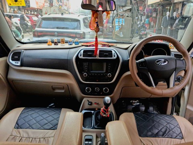 Second-hand 2018 Mahindra TUV 300 T8 for sale in New Delhi-4