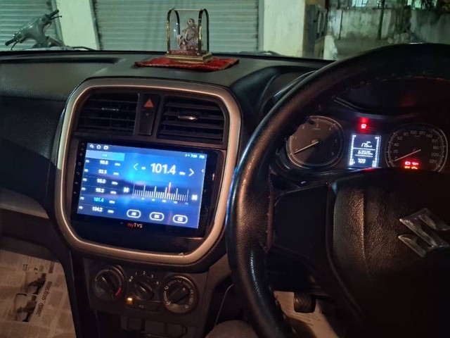 Second-hand 2017 Maruti Suzuki Vitara Brezza VDi for sale in Nashik-9