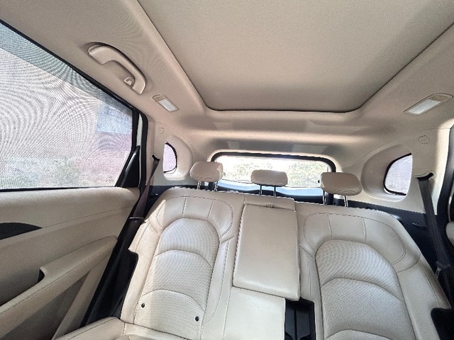 Second-hand 2022 MG Hector Hybrid Sharp MT for sale in Agra-4