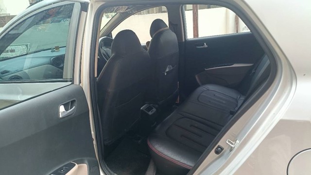 Second-hand 2018 Hyundai Grand i10 1.2 Kappa Sportz BSIV for sale in Vadodara-4