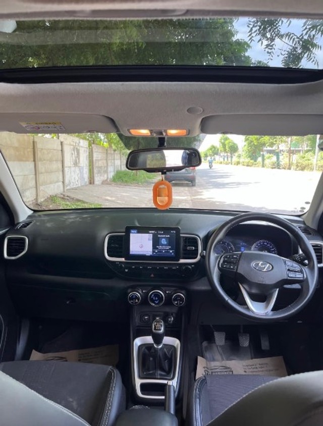 Second-hand 2019 Hyundai Venue SX Opt Turbo BSIV for sale in Jamnagar-9