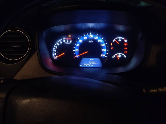 Second-hand 2016 Hyundai Xcent 1.2 Kappa S for sale in Bhopal-4