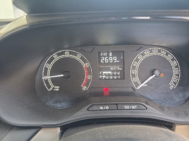 Skoda Slavia 1.0 TSI Active BSVI Second-hand 2022 Skoda Slavia 1.0 TSI Active BSVI for sale in Surat-3