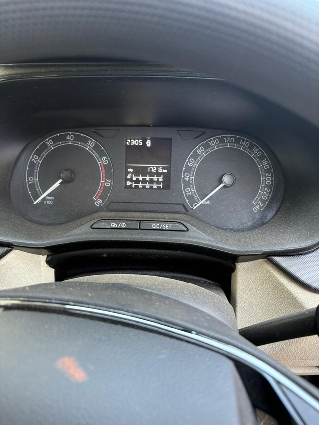 Skoda Slavia 1.0 TSI Active BSVI Second-hand 2022 Skoda Slavia 1.0 TSI Active BSVI for sale in Surat-2