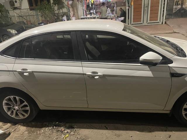 https://images10.gaadi.com/usedgaadi-sellcar/UsedCar/a672bebb-e1fe-4bb3-917f-032431e87422/0c8f3e70-4c2e-4514-95b7-7a3b73743d88.jpeg?imwidth=6401