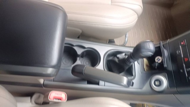 Second-hand 2017 Mahindra XUV500 W8 2WD for sale in New Delhi-6