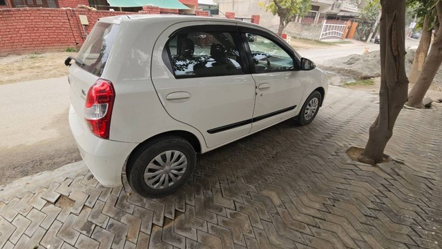 Second-hand 2018 Toyota Etios Liva 1.4 VD for sale in Sirsa-3